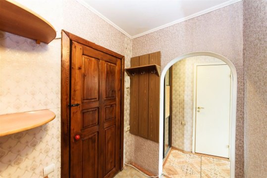 2-к квартира, 1/9 эт., 54м²