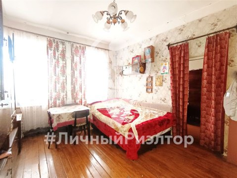 3-к квартира, 1/2 эт., 62м²