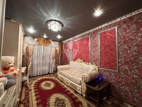 2-к квартира, 7/10 эт., 61м²