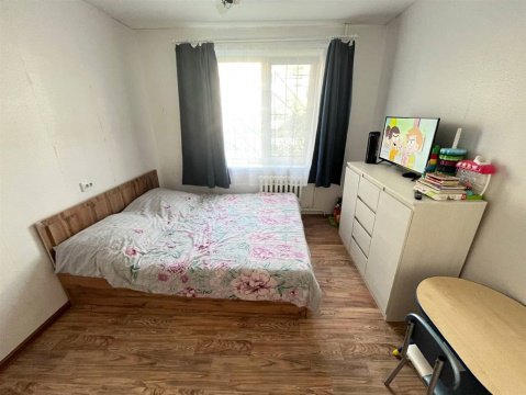 2-к квартира, 1/5 эт., 37м²