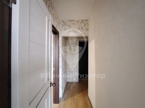 2-к квартира, 2/2 эт., 37м²