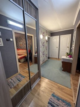 3-к квартира, 4/5 эт., 60м²