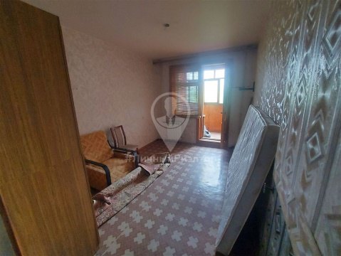 2-к квартира, 4/10 эт., 50м²