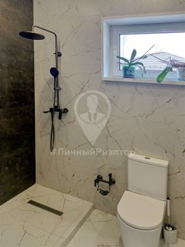 Дом 136м², участок 10 сот.