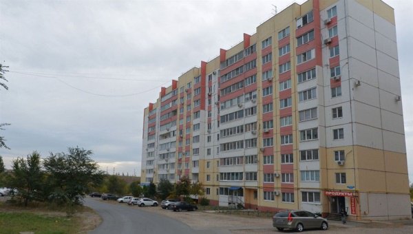 2-к квартира, 4/10 эт., 53м²