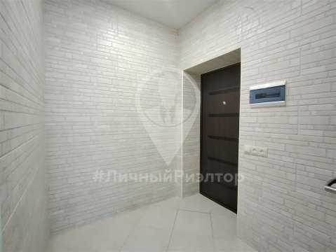 3-к квартира, 1/2 эт., 59м²
