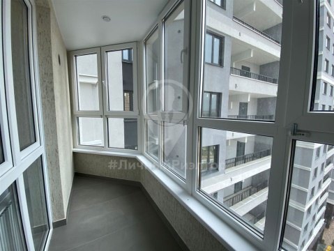 1-к квартира, 10/17 эт., 50м²