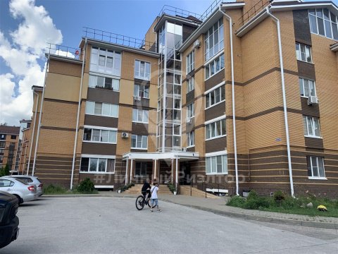 3-к квартира, 6/6 эт., 100м²