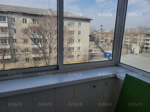 3-к квартира, 4/5 эт., 58м²