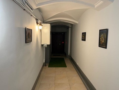 2-к квартира, 4/5 эт., 60м²