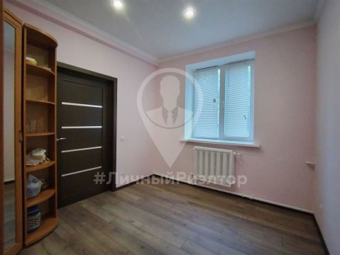 3-к квартира, 1/2 эт., 59м²