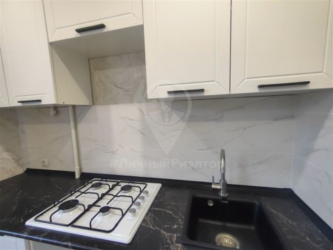 1-к квартира, 8/9 эт., 33м²