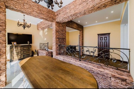 5-к квартира, 17/17 эт., 245м²
