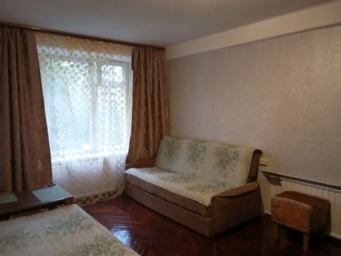 2-к квартира, 2/5 эт., 42м²