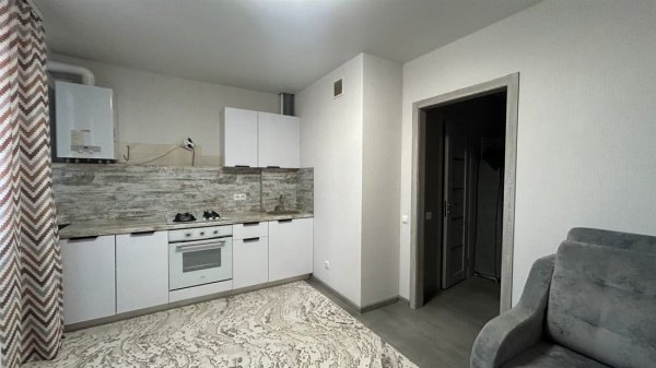 1-к квартира, 18/18 эт., 45м²