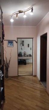 4-к квартира, 9/18 эт., 100м²