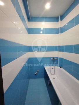 3-к квартира, 1/2 эт., 59м²