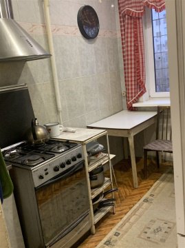 3-к квартира, 2/9 эт., 62м²