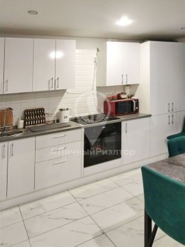 2-к квартира, 1/16 эт., 63м²