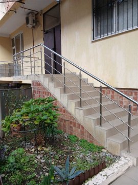 1-к квартира, 5/5 эт., 40м²