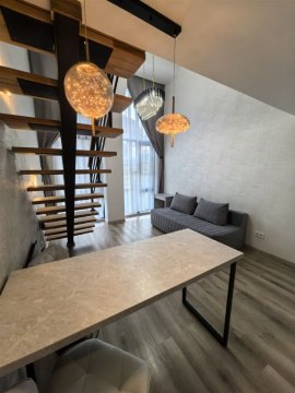 2-к квартира, 4/5 эт., 42м²