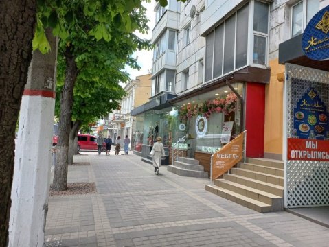 2-к квартира, 5/5 эт., 45м²