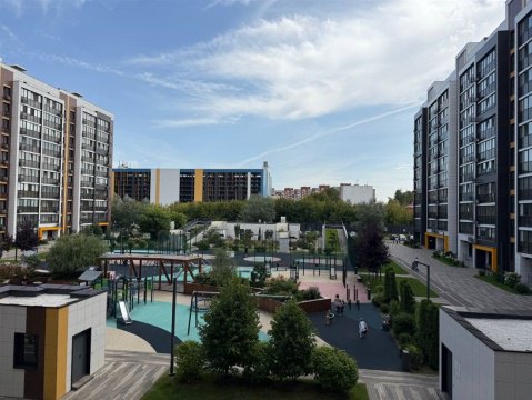 1-к квартира, 3/10 эт., 37м²