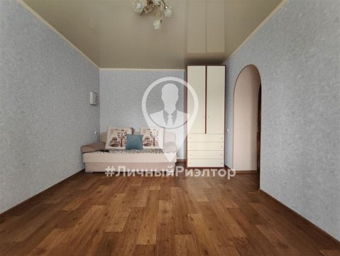 2-к квартира, 1/10 эт., 71м²