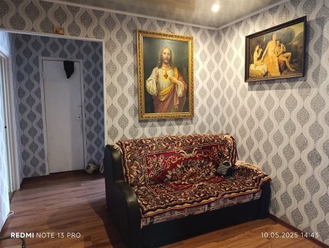 3-к квартира, 5/5 эт., 71м²