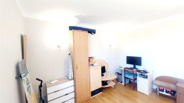 1-к квартира, 2/3 эт., 40м²