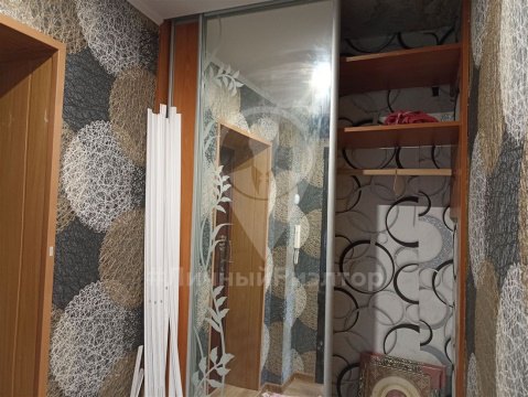 1-к квартира, 5/5 эт., 32м²