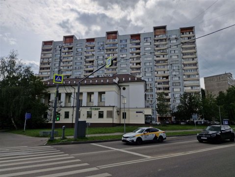 1-к квартира, 1/16 эт., 35м²