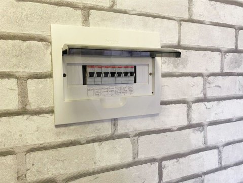 2-к квартира, 8/9 эт., 54м²