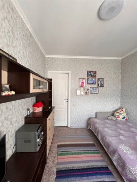 4-к квартира, 8/10 эт., 82м²