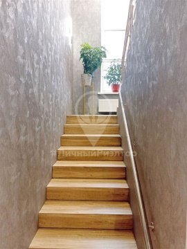 Дом 136м², участок 10 сот.