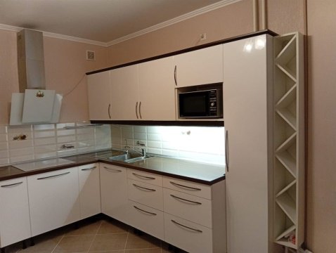 2-к квартира, 5/17 эт., 64м²