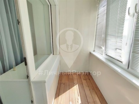 1-к квартира, 4/6 эт., 41м²