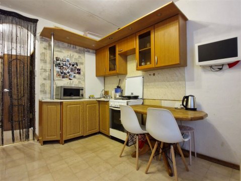 1-к квартира, 1/16 эт., 35м²