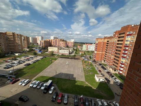 3-к квартира, 9/12 эт., 80м²