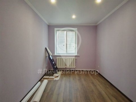3-к квартира, 1/2 эт., 59м²
