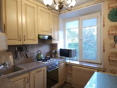 2-к квартира, 5/5 эт., 41м²
