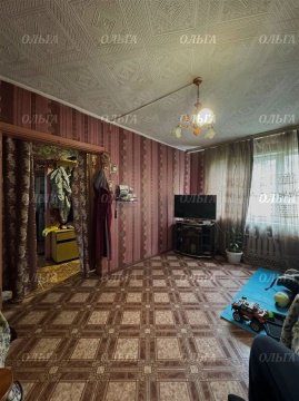 3-к квартира, 1/1 эт., 53м²