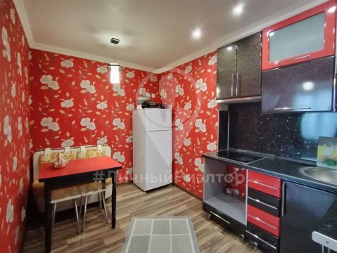 2-к квартира, 6/9 эт., 38м²
