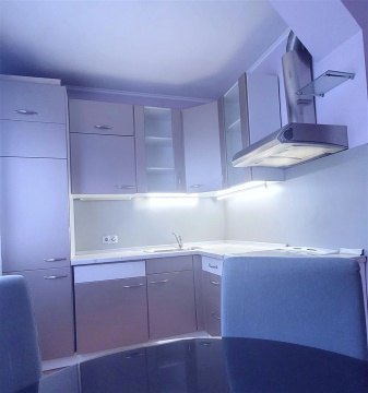 1-к квартира, 1/10 эт., 38м²