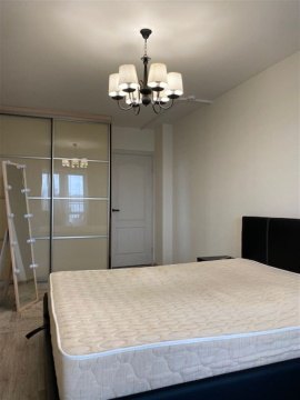 2-к квартира, 13/18 эт., 50м²