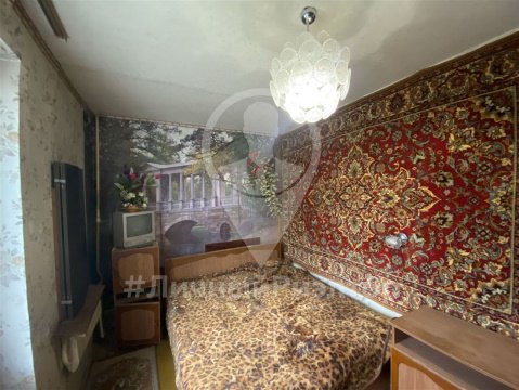 3-к квартира, 4/5 эт., 52м²