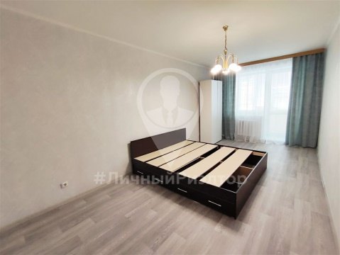 1-к квартира, 4/6 эт., 41м²