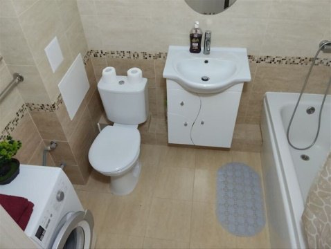 1-к квартира, 7/17 эт., 50м²