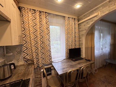 3-к квартира, 1/5 эт., 62м²