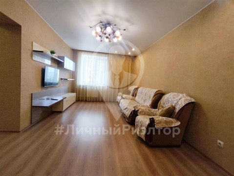2-к квартира, 4/13 эт., 71м²